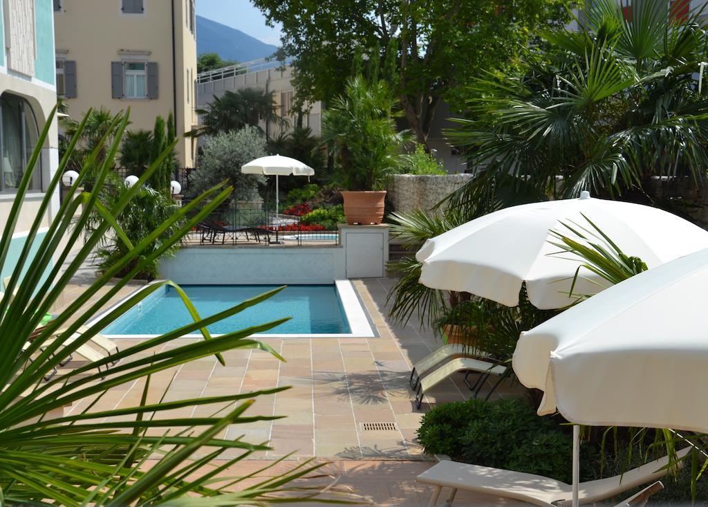 רוברטו Hotel Leon D'Oro מראה חיצוני תמונה