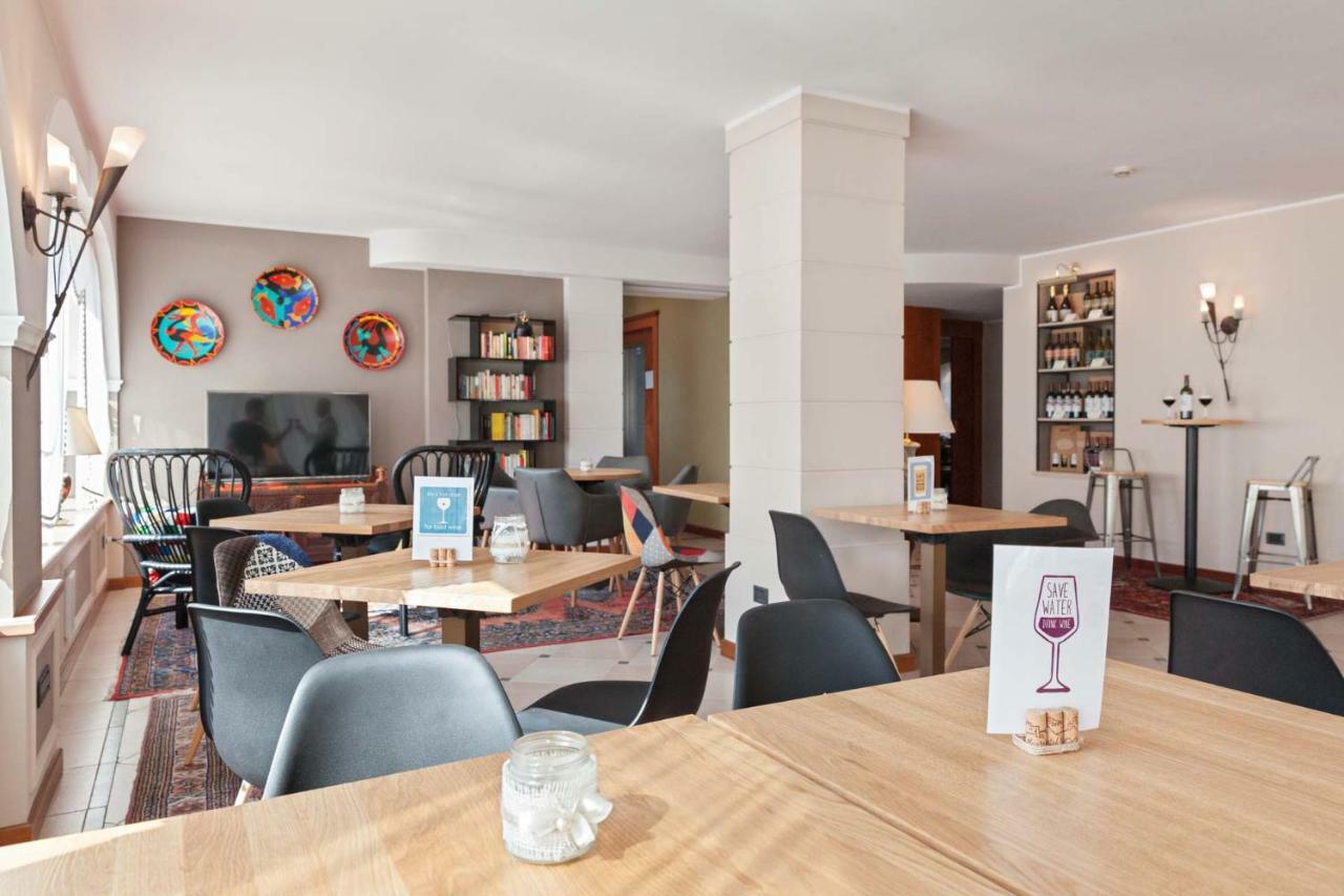 רוברטו Hotel Leon D'Oro מראה חיצוני תמונה