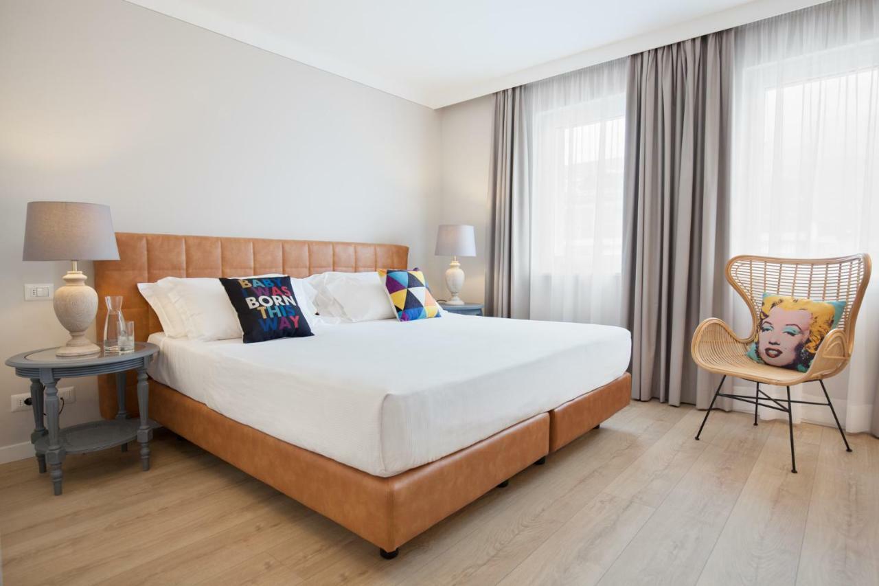 רוברטו Hotel Leon D'Oro מראה חיצוני תמונה